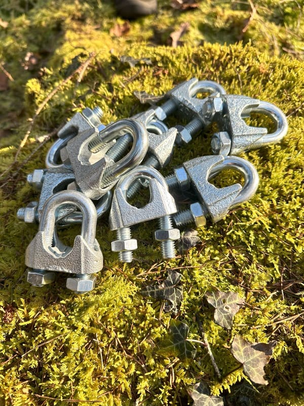 Verzinkte Klammern 20 mm
